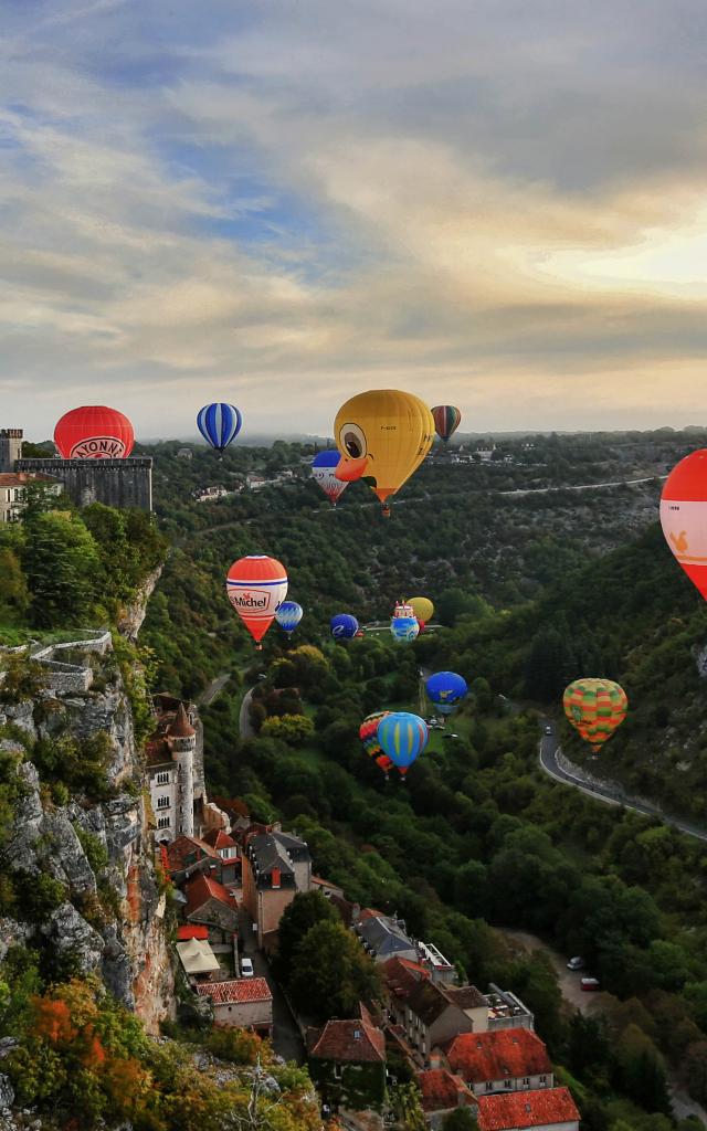 Les montgolfières à Rocamadour