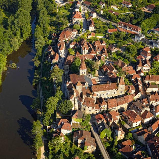 carennac-vue-aerienne.jpg