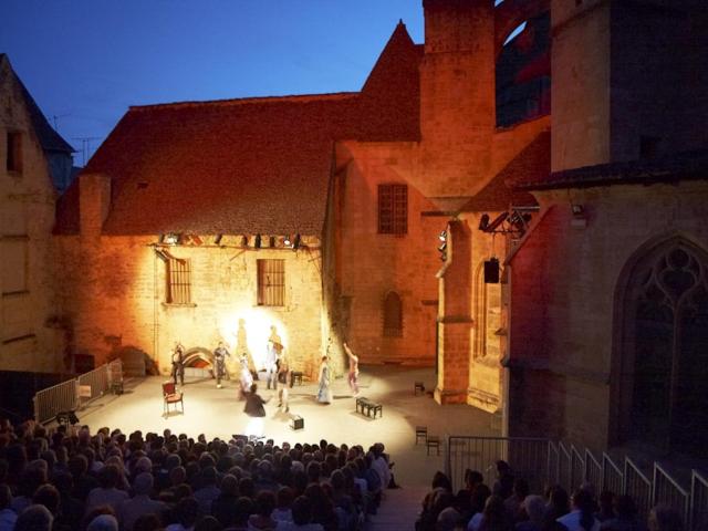 Festival Des Jeux Du Théâtre De Sarlat