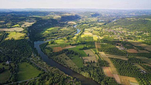 Vallee De La Dordogne Vers Floirac