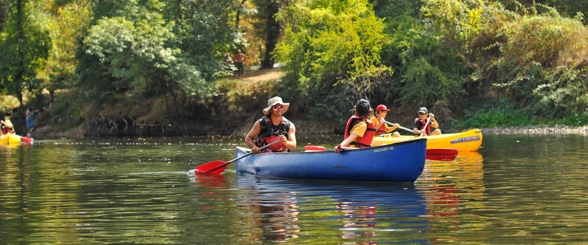 Canoe Sur La Dordogne.jpg