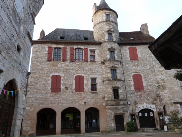 Palais de la Raymondie