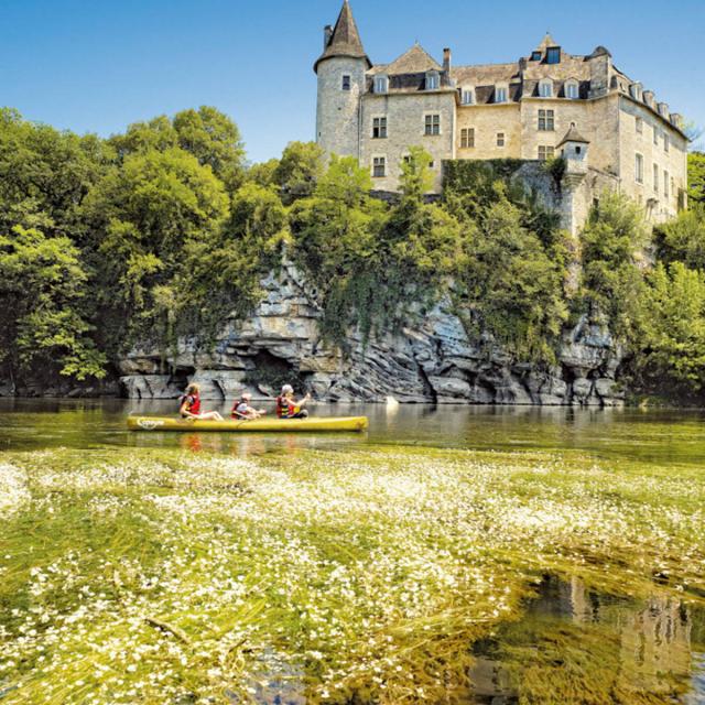 Canoe chateau La Treyne