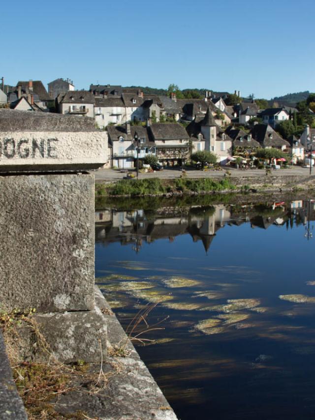 Les quais d'Argentat-sur-Dordogne