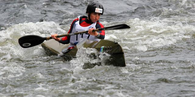 Laetita Parage - championne du onde de Kayak