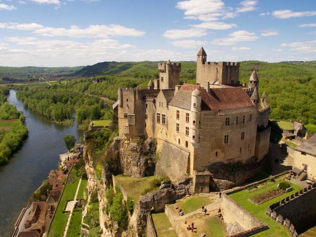 chateau-de-beynac-1-.jpg