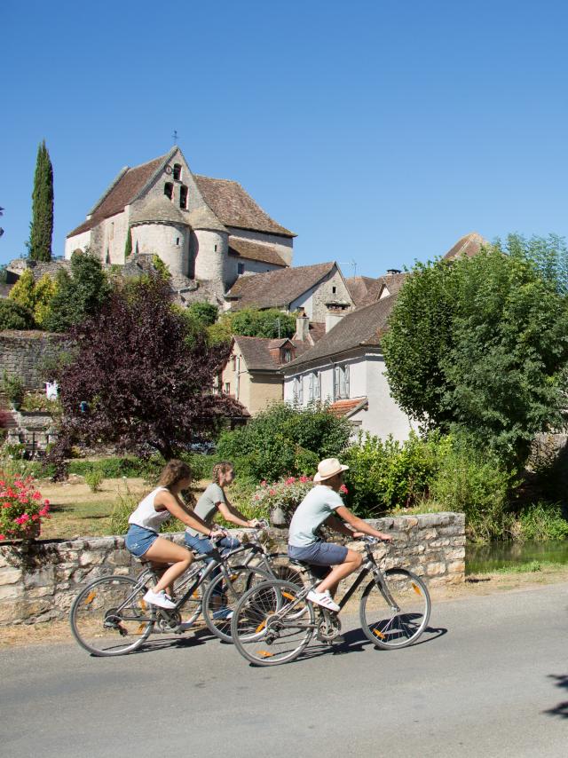 Vélo Village Creysse