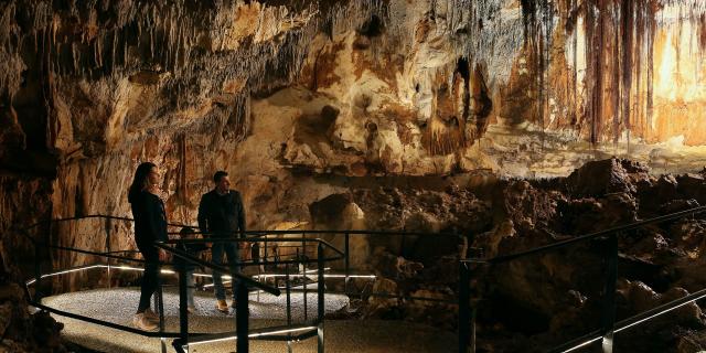 Visite Grotte Carbonnieres 1.jpg