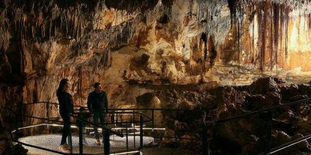 Visite Grotte Carbonnieres 1 0.jpg