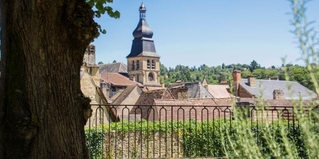 Visites Guidees Sarlat Header Elise Viguier 3.jpg