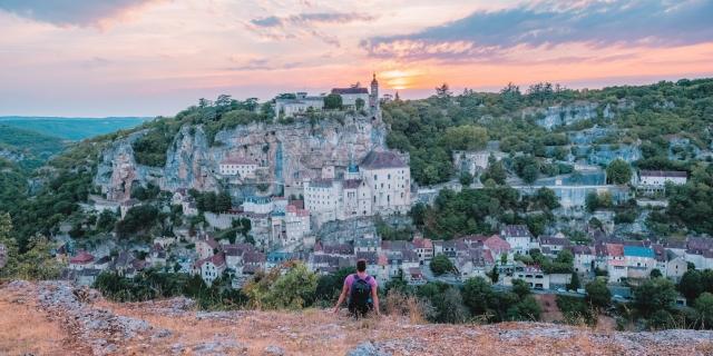 Devant Un Coucher De Soleil à Rocamadour ©lot Tourisme Teddy Verneuil 181102 123900