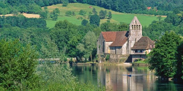 Correze - Beaulieu-sur-Dordogne, la chapelle des Penitents