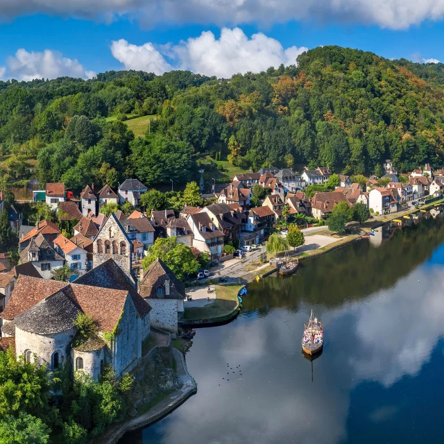 Gabare de Beaulieu-sur-Dordogne