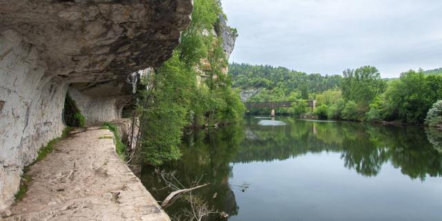 Chemin Halage Saint-Cirq-Lapopie