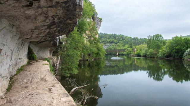 Chemin Halage Saint-Cirq-Lapopie