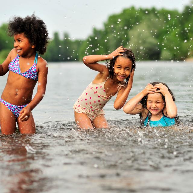 baignade dans la Dordogne