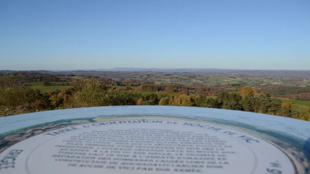 Table orientation Roche de Vic