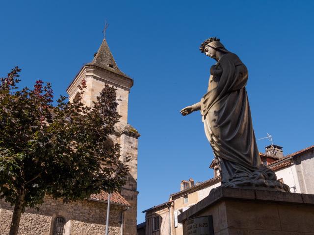 Dans Les Rues De Saint Céré © E. Gerbois Vallée De La Dordogne