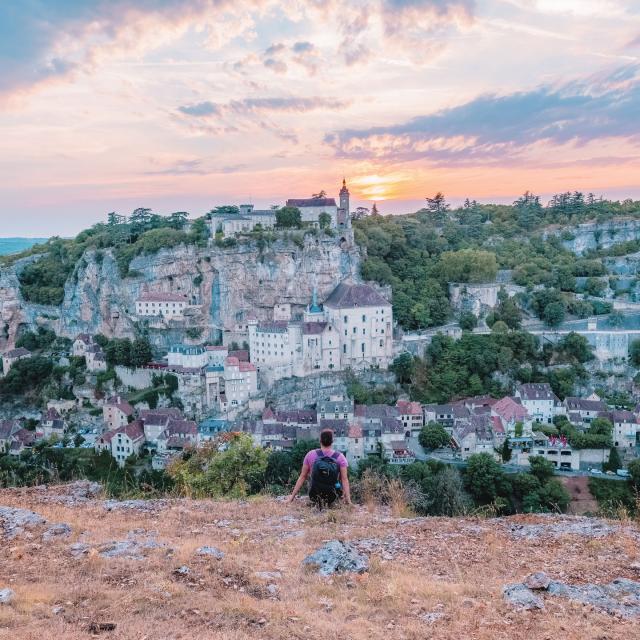 Devant le soleil à Rocamadour