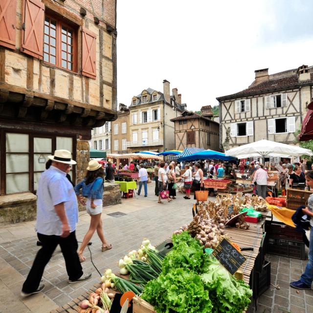 Marché,foire St Céré©otvd C.ory.5091