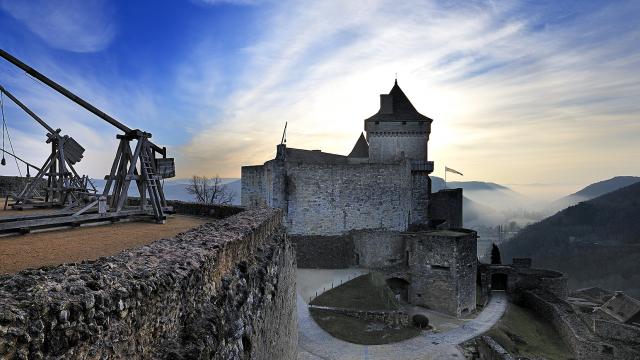 chateau-castelnaud-rabouan.jpg