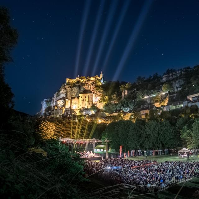 Concert Au Pied De La Cite Festival De Rocamadour Credits Louis Nespoulous