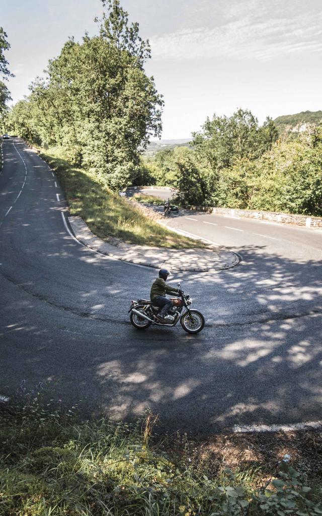 moto French Retro Ride © Brice Daraut