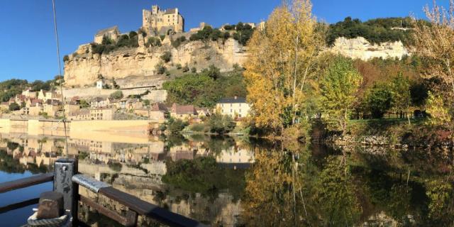 Château de Beynac vue des gabares