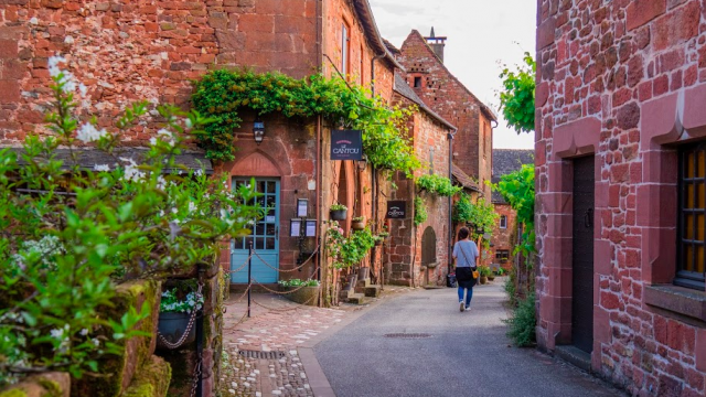 Collonges La Rouge Rue