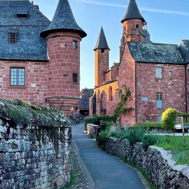 Instagram #collonges