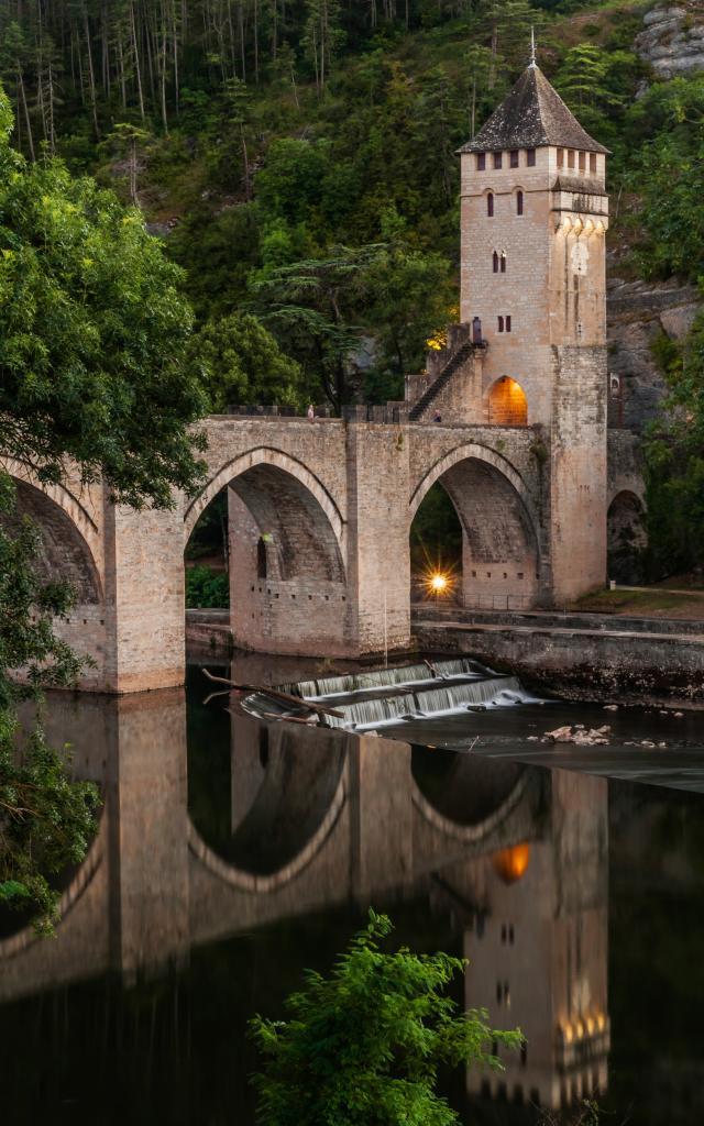 Pont Valentré à Cahors Lot Tourisme G Giuglio