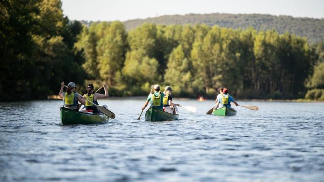 Canoës sur la Dordogne