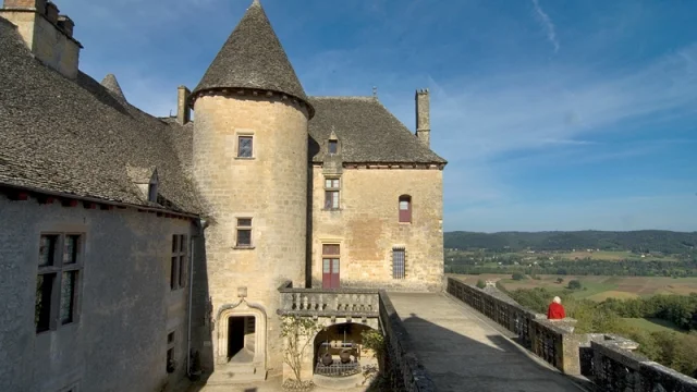 chateau-fenelon-preigord-noir-vallee-dordogne.jpg