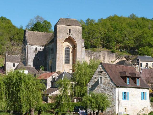 Saint Amand De Coly