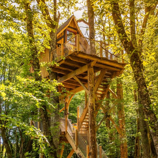 Cabane Dans Les Arbres Lascaux Nid D'en O