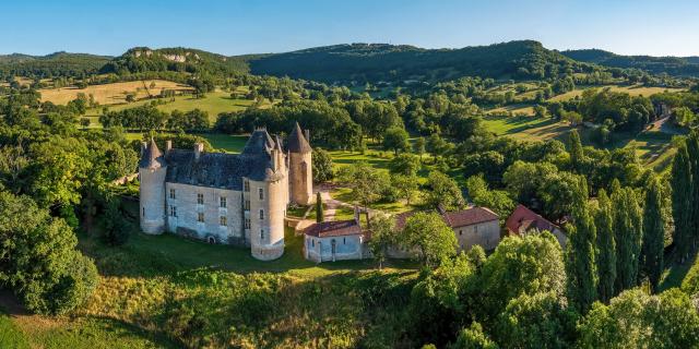 CHATEAU DE MONTAL