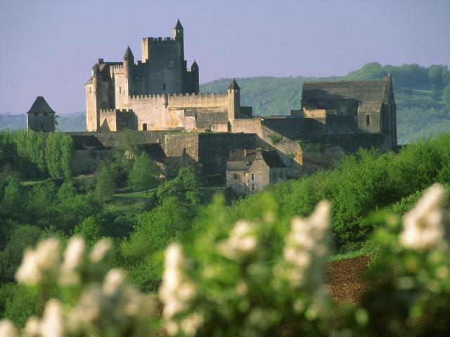 3937 Chateau De Beynac Ot Intercommunal Du Perigord Noir