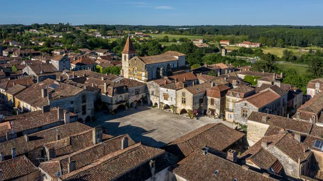 France, Dordogne (24), Périgord Pourpre, Monpazier, Village de Monpazier, (Vue aérienne)//France, Dordogne, Purple Perigord, Monpazier, Town of Monpazier, (aerial view)