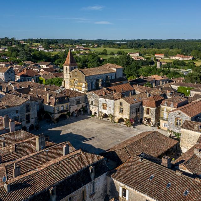 France, Dordogne (24), Périgord Pourpre, Monpazier, Village de Monpazier, (Vue aérienne)//France, Dordogne, Purple Perigord, Monpazier, Town of Monpazier, (aerial view)