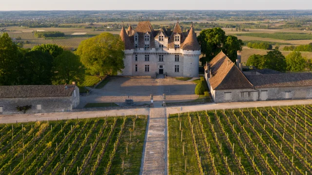 5625 Chateau De Monbazillac Dordogne Libre