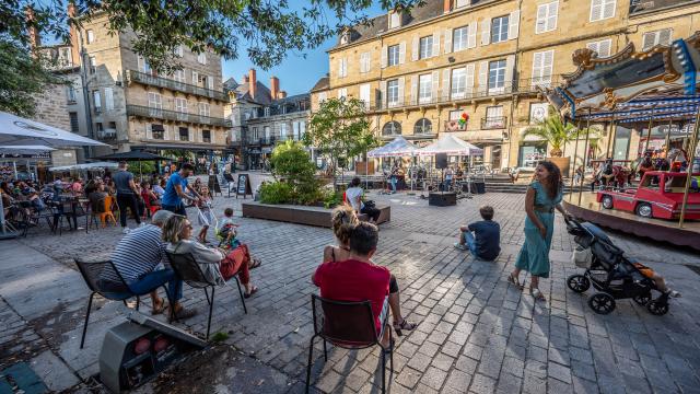 Off Place Du Civoire Brive Xavier Harismendy