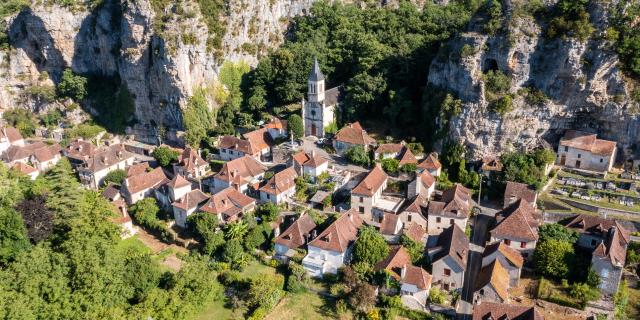 Vue drone du village de Gluges