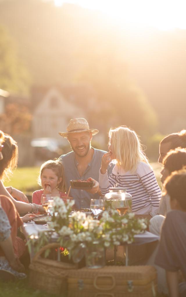 Art-de-vivre-Vallee-Dordogne-Famille-MalikaTurin-3601-HD.jpg-1920px-1.jpg