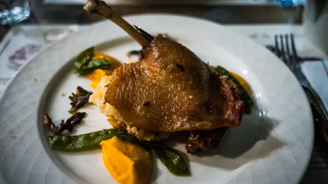 230928194732-Confit-de-canard-Marie-Morin-@perspectivesdevoyage.jpg