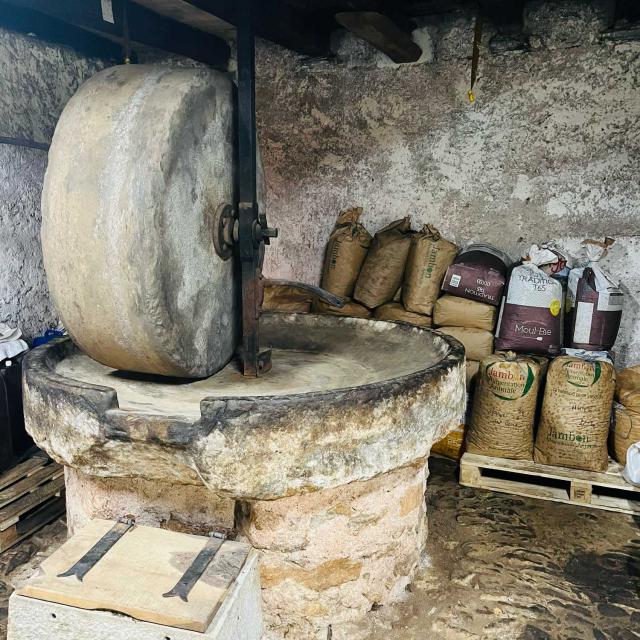 Le Moulin à huile de noix de Saint-Céré