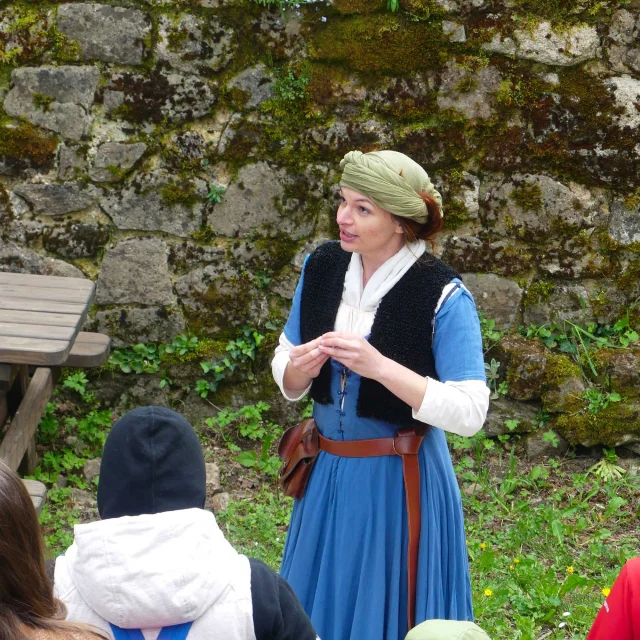 Visite guidée aux Tours de Merle - Graziella Cristiani