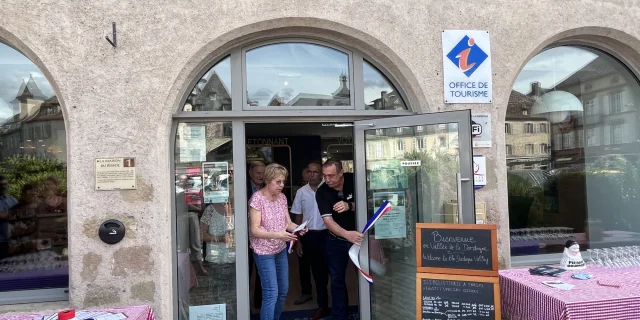 Inauguration nouveau bureau de l'Office de tourisme Beaulieu-sur-Dordogne