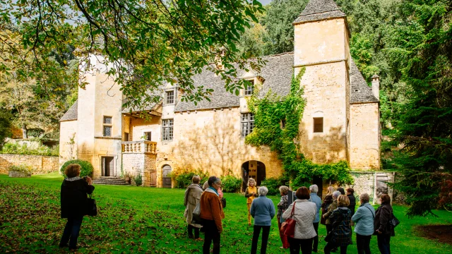 4446 Chateau De Lacypierre Les Conteurs