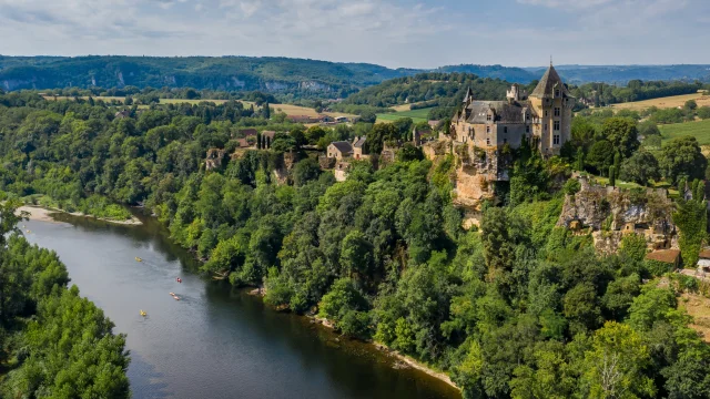 France, Dordogne (24), Périgord Noir, Vitrac, Château de Montfort, (vue aérienne)//France, Dordogne, Black Perigord, Vitrac, Castle of Monfort, (aerial view)