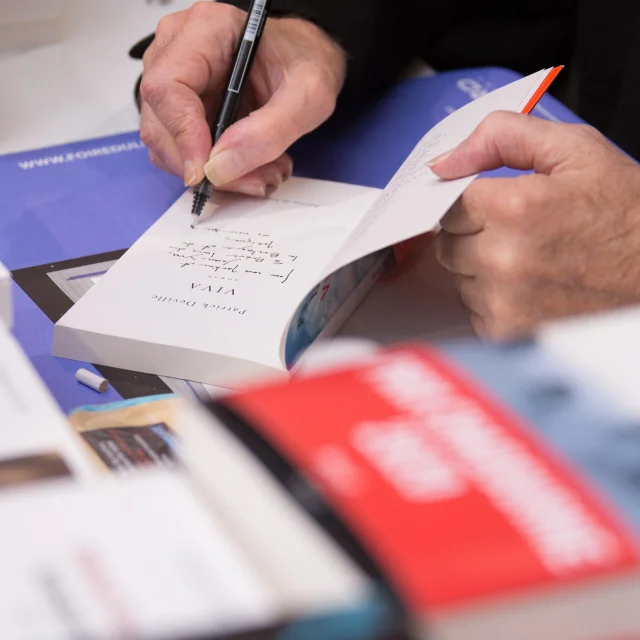 Foire Du Livre Brive Malika Turin 3659 1920px